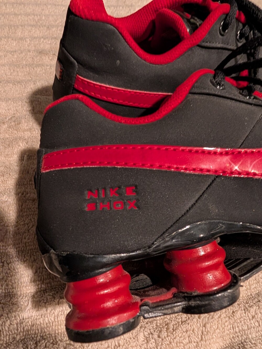 Nike Shox Deliver Running Shoes Youth 7Y Black Red Leather Lace Up Sneaker - Picture 5 of 8